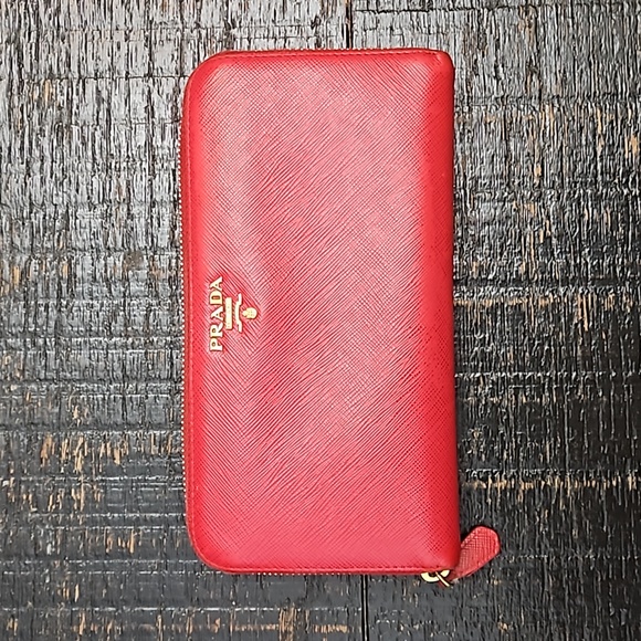 Prada Long Zip Wallet - Picture 1 of 6
